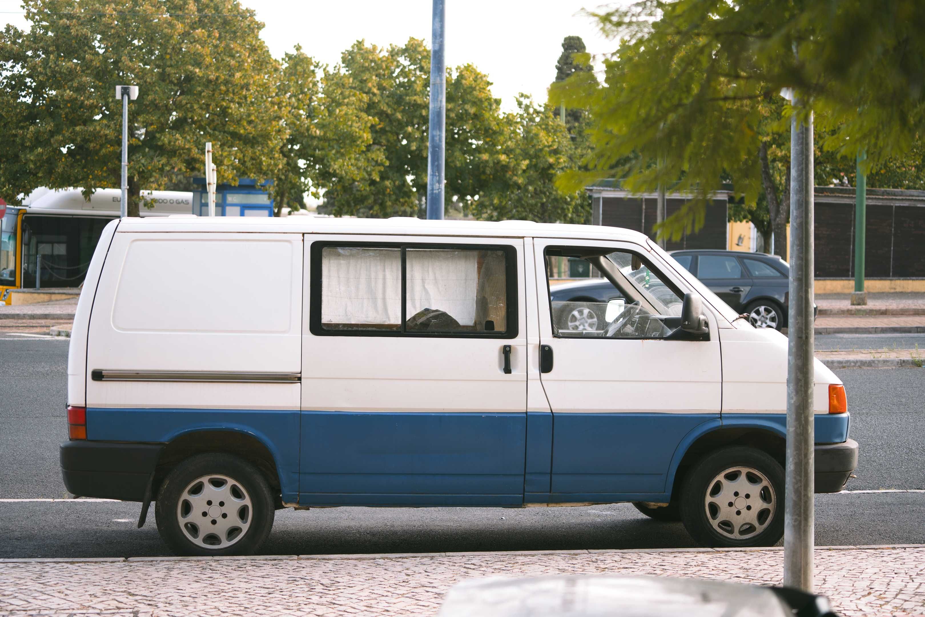 Camper Van VW Transporter T4 2.4