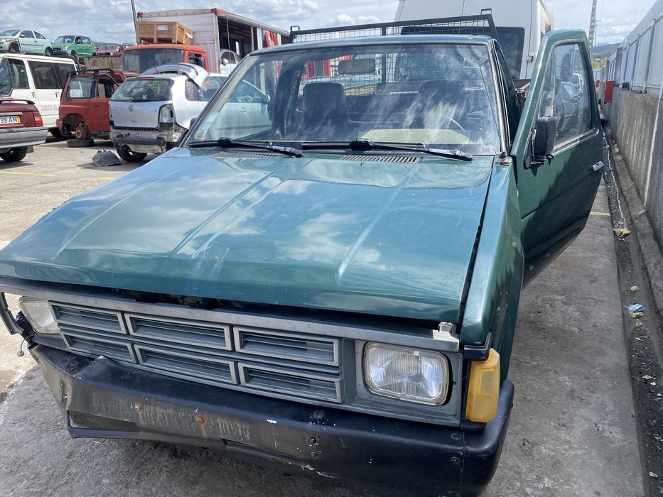 Nissan D21 (peças)
