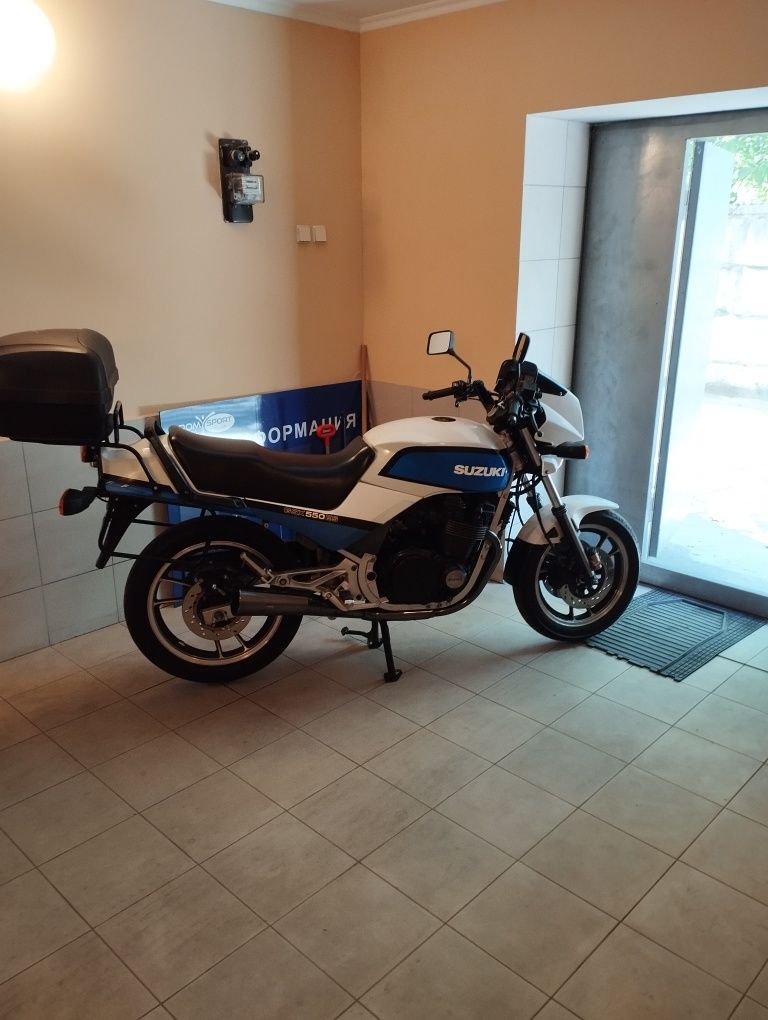 Suzuki GSX 550EX