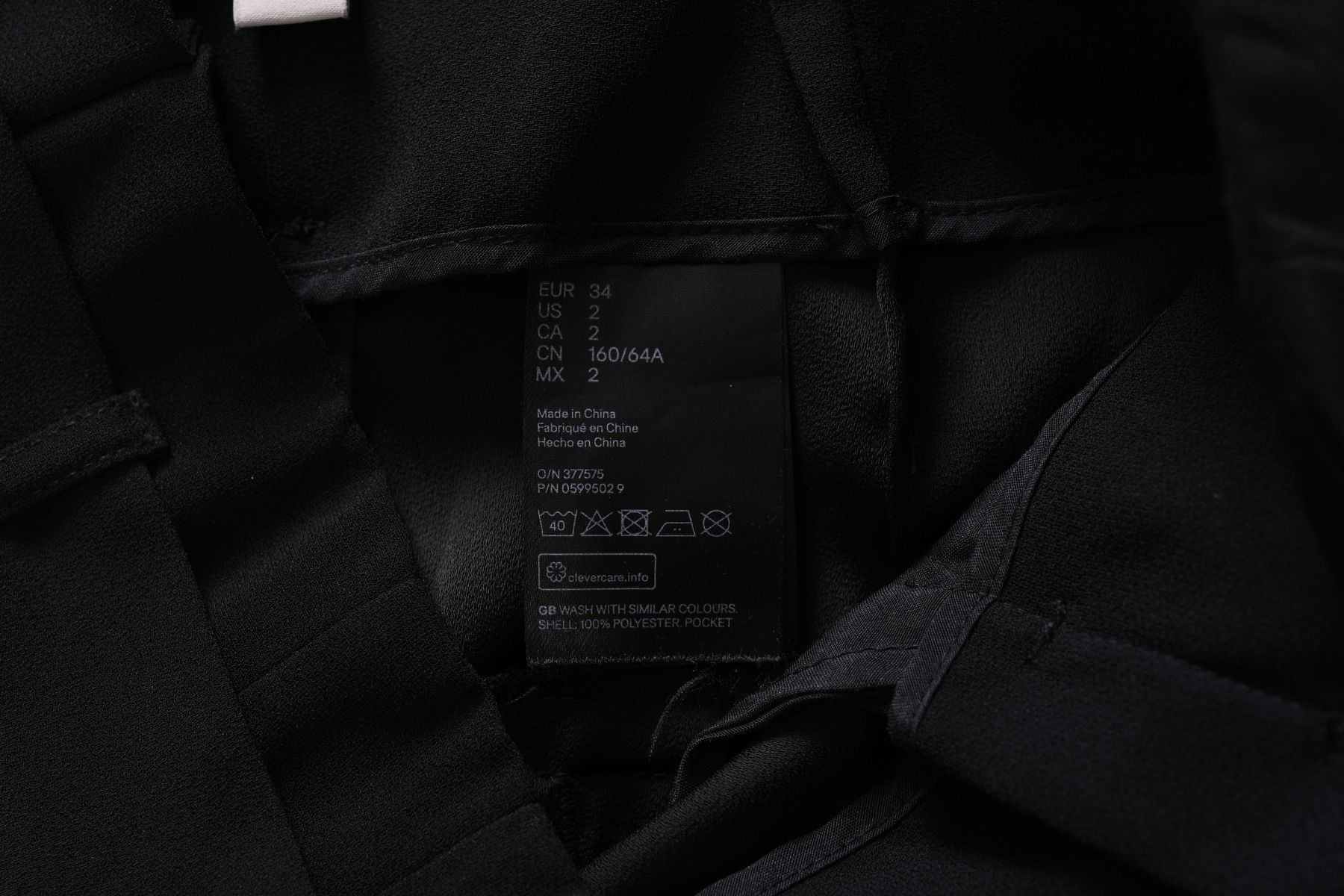H&M eleganckie czarne spodnie damskie z zaszewkami wysoki stan r. 34