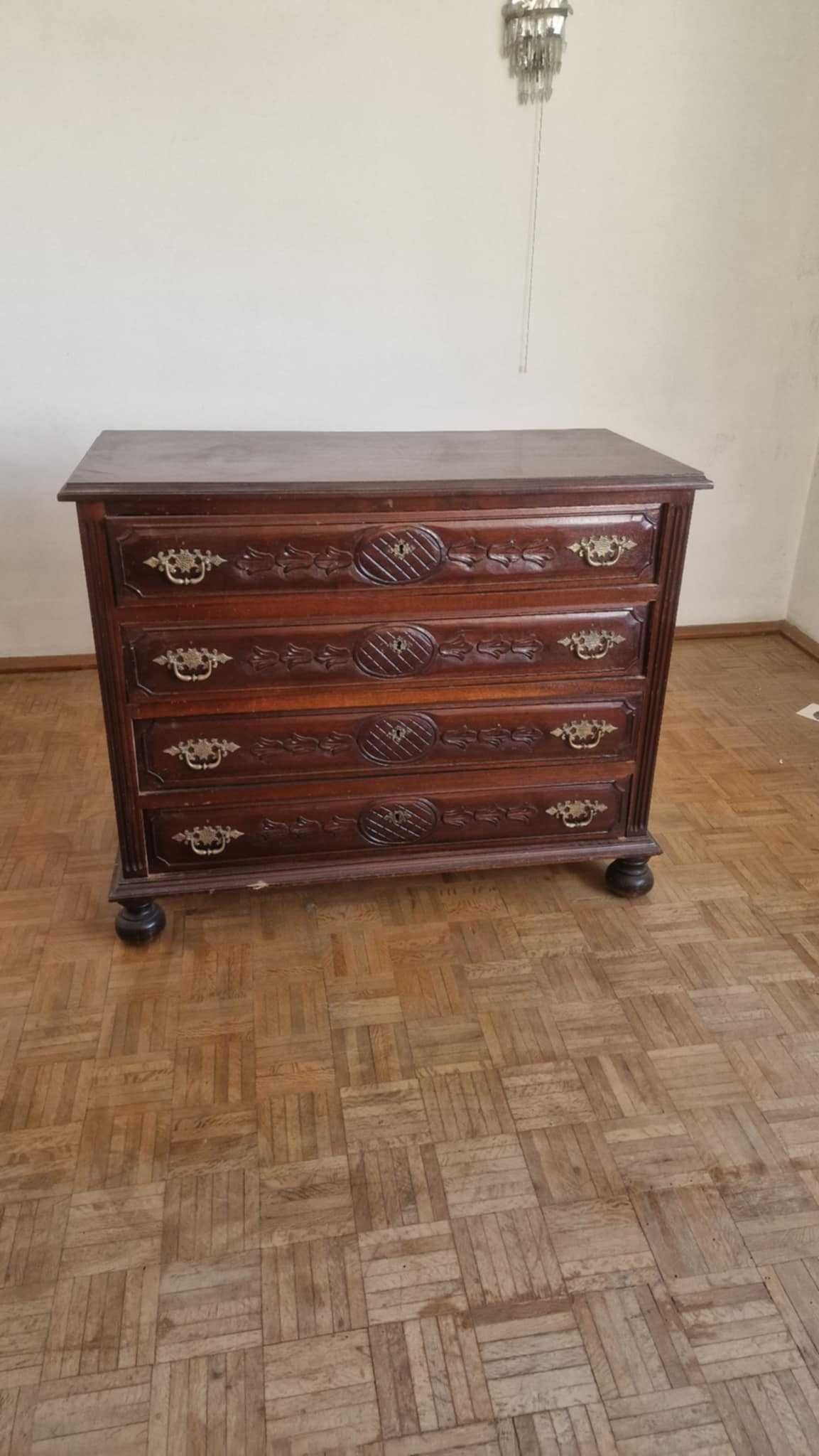 Cama antiga em madeira maciça- estilo clássico/vintage + cómoda
