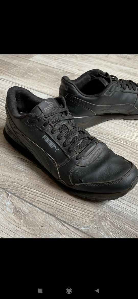 Puma ST Runner V2