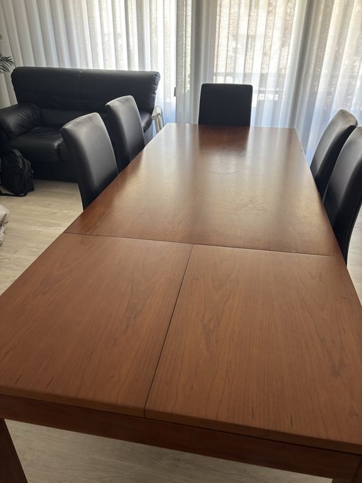 Mesa de jantar Cerne em cerejeira