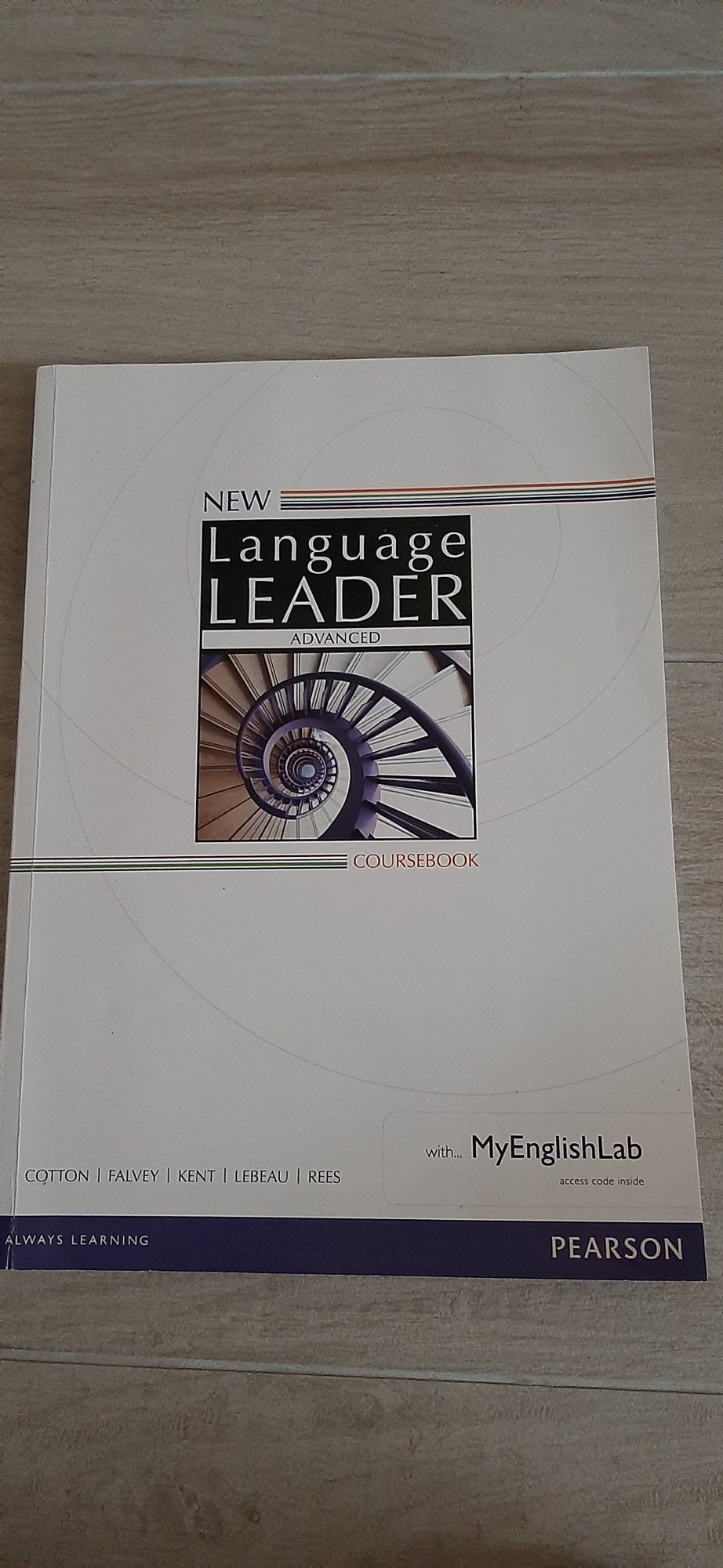 Підручник/робочий зошит UPSTREAM/Language leader