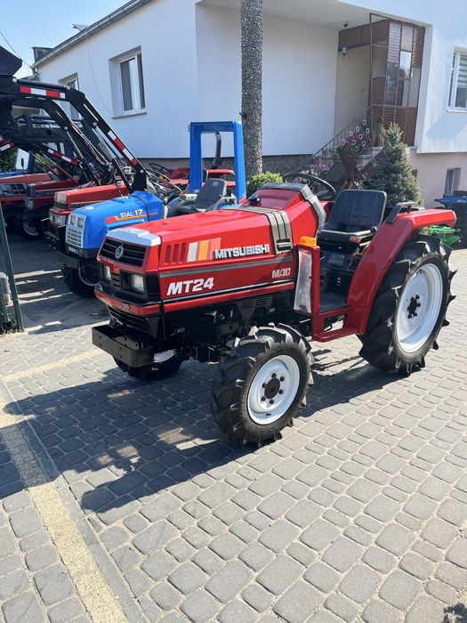 Traktor Mitsubishi MT 24 wspomaganie rewers