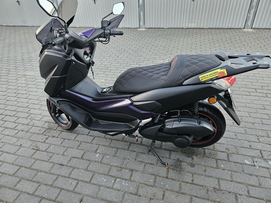 Sprzedam skuter yamaha  nmax