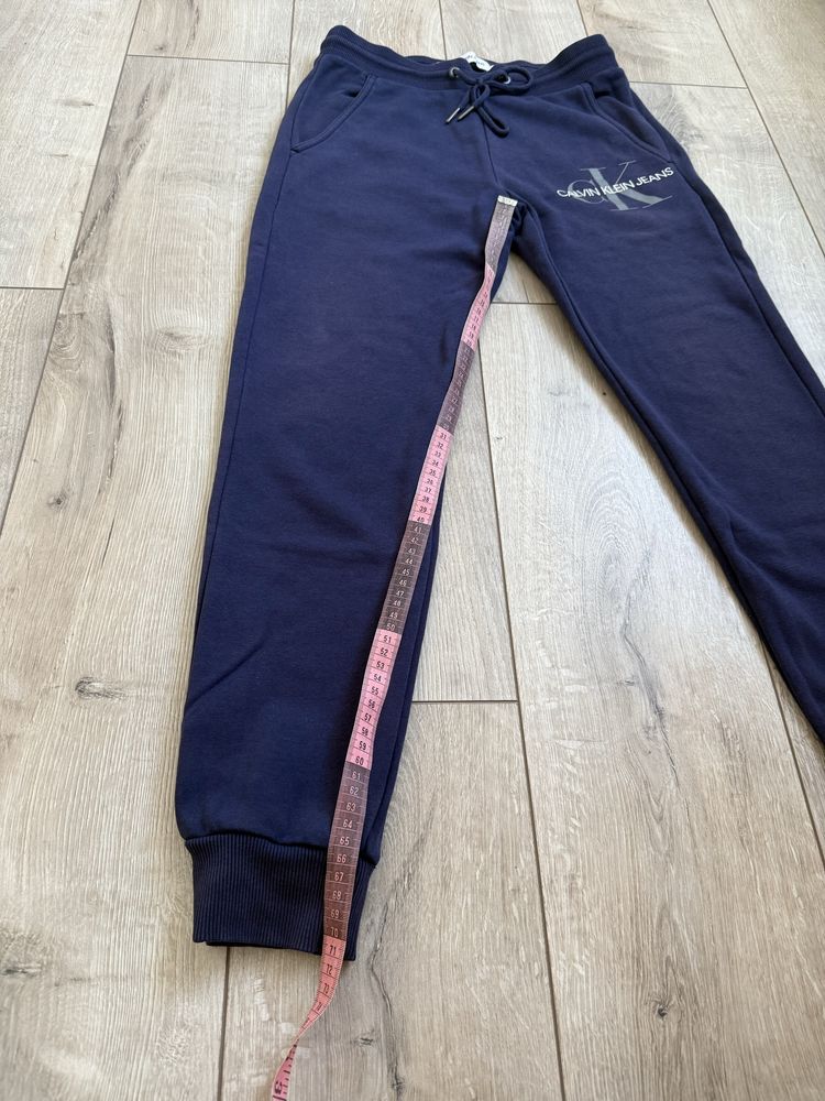 Костюм чоловічий Calvin Klein XS-S