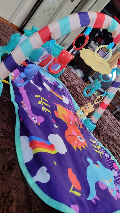 Ігровий килимок для немовлят