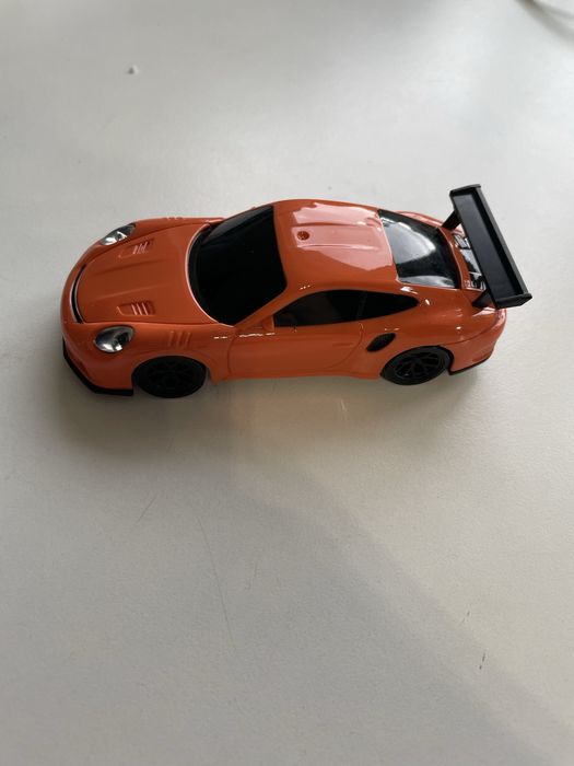 Samochód zdalnie sterowany RC