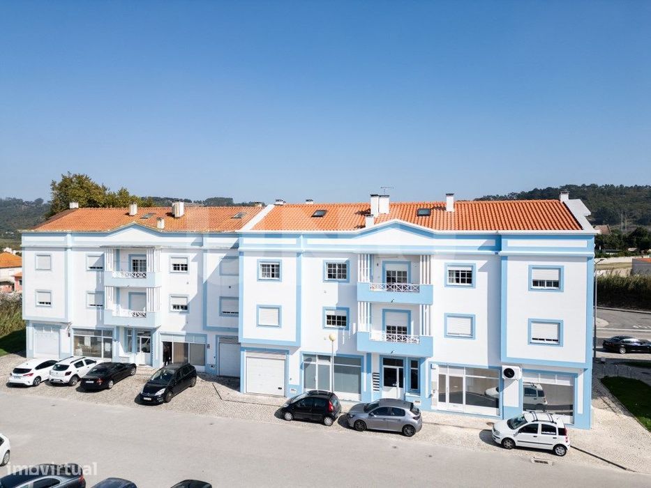 Apartamento Duplex T2 no Último Andar, para venda, Tornada- Caldas ...