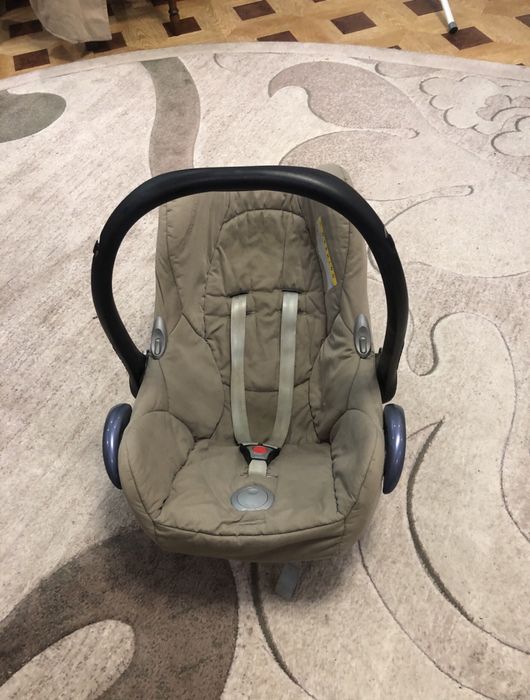 Автолюлька 0  автокрісло 0-13 кг maxi-cosi