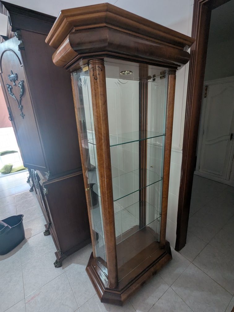 Cristaleira vintage