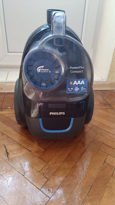 Продам пылесос Philips power cyclone5