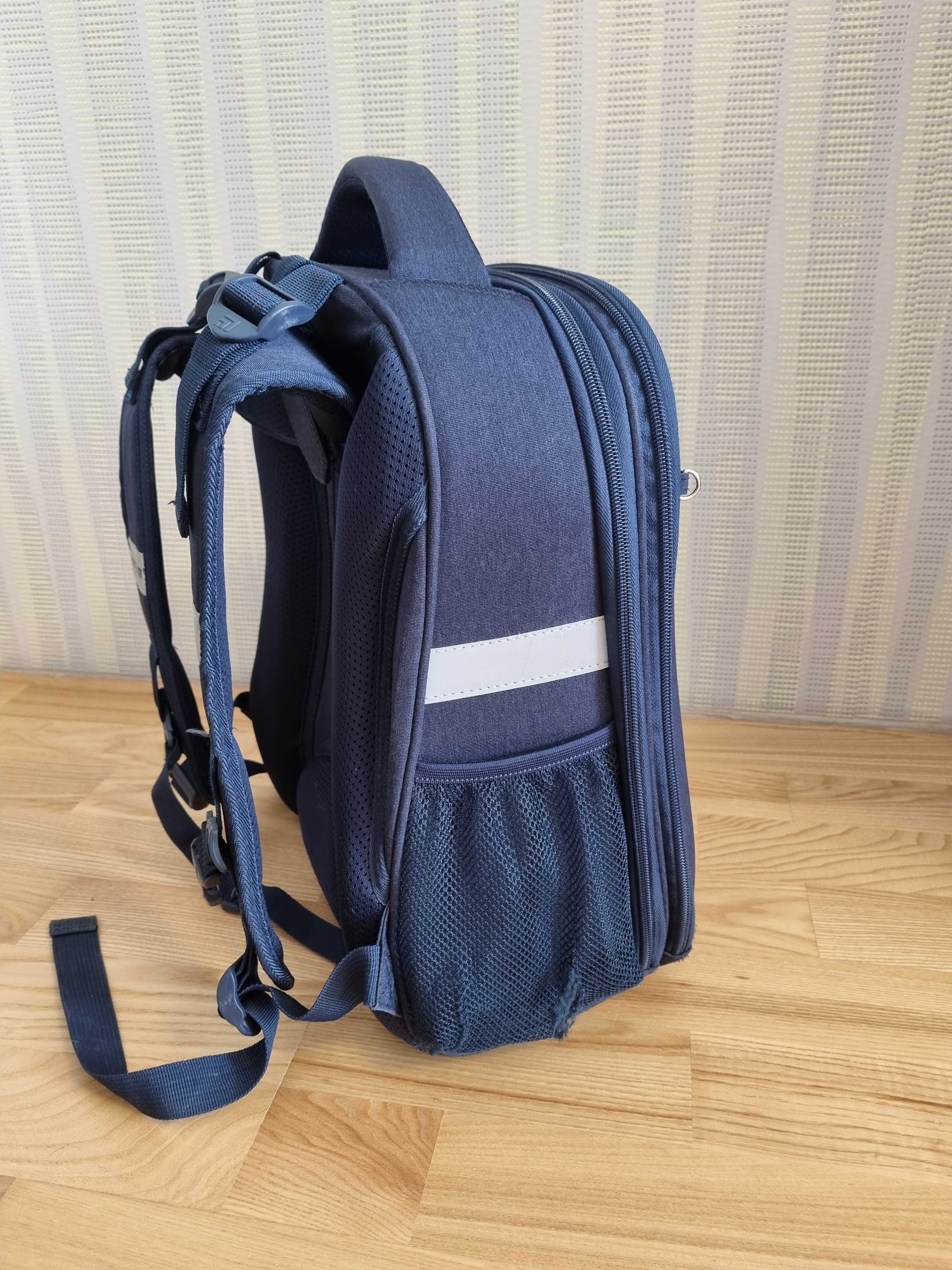 Продам рюкзак шкільний каркасний Kite sport extreme з пеналом
