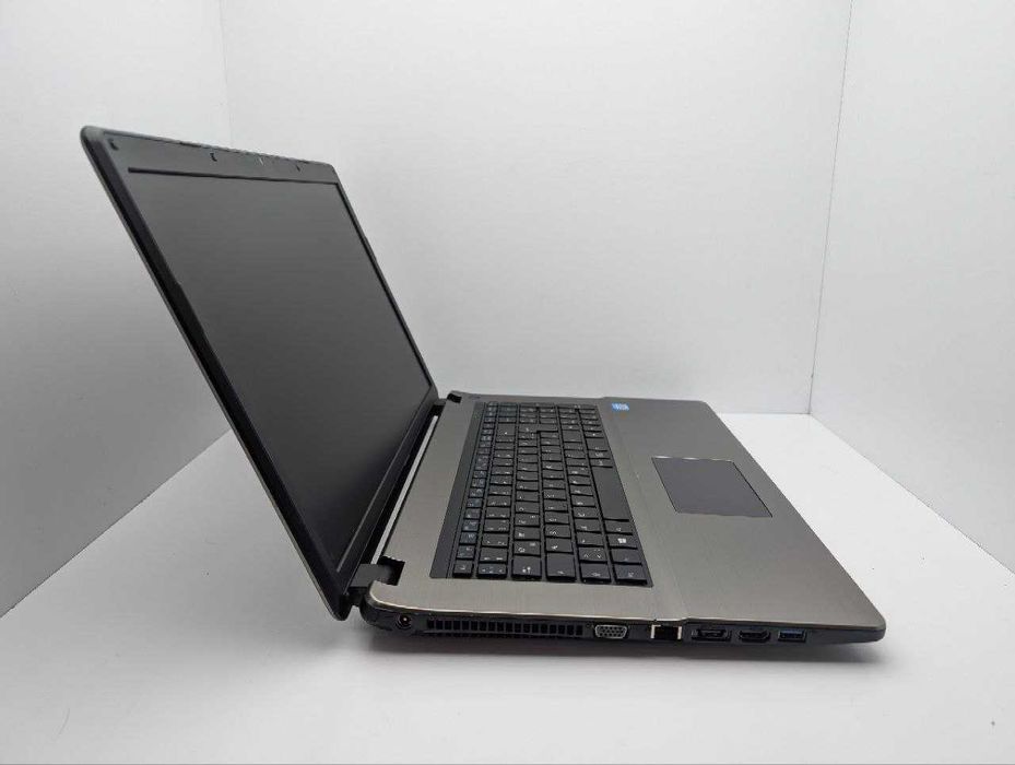 Terra M1749 intel I5-4200M Ram-8gb HDD-1000Gb lntel HD Graphics 17.3