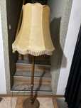 Lampa vintage stojąca