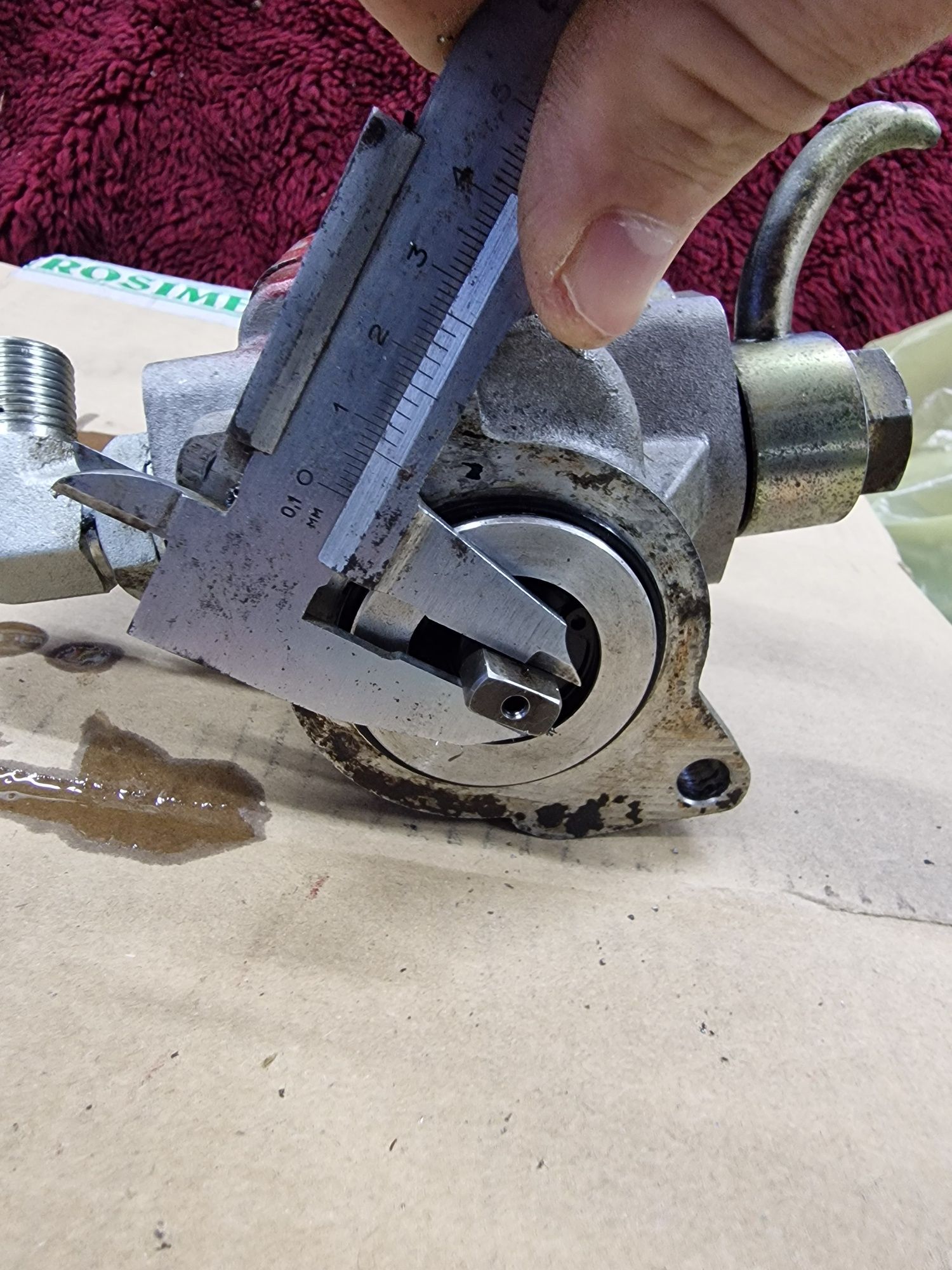 Pompa hydrauliczna dwusekcyjna