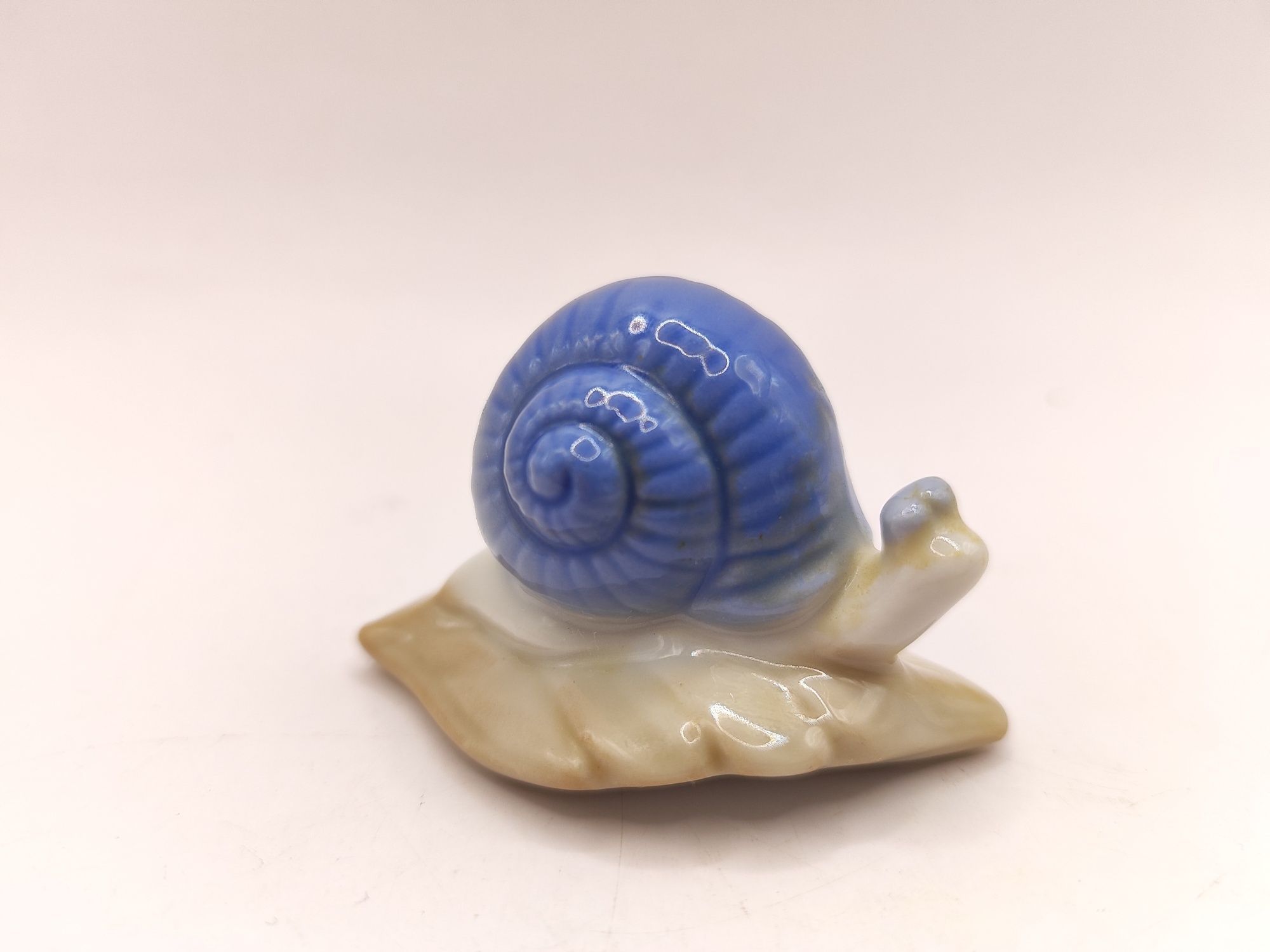 Ślimak ślimaczek figurka miniatura dekoracja kolekcja