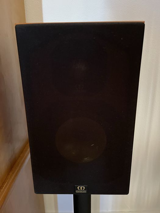 Colunas Monitor Audio