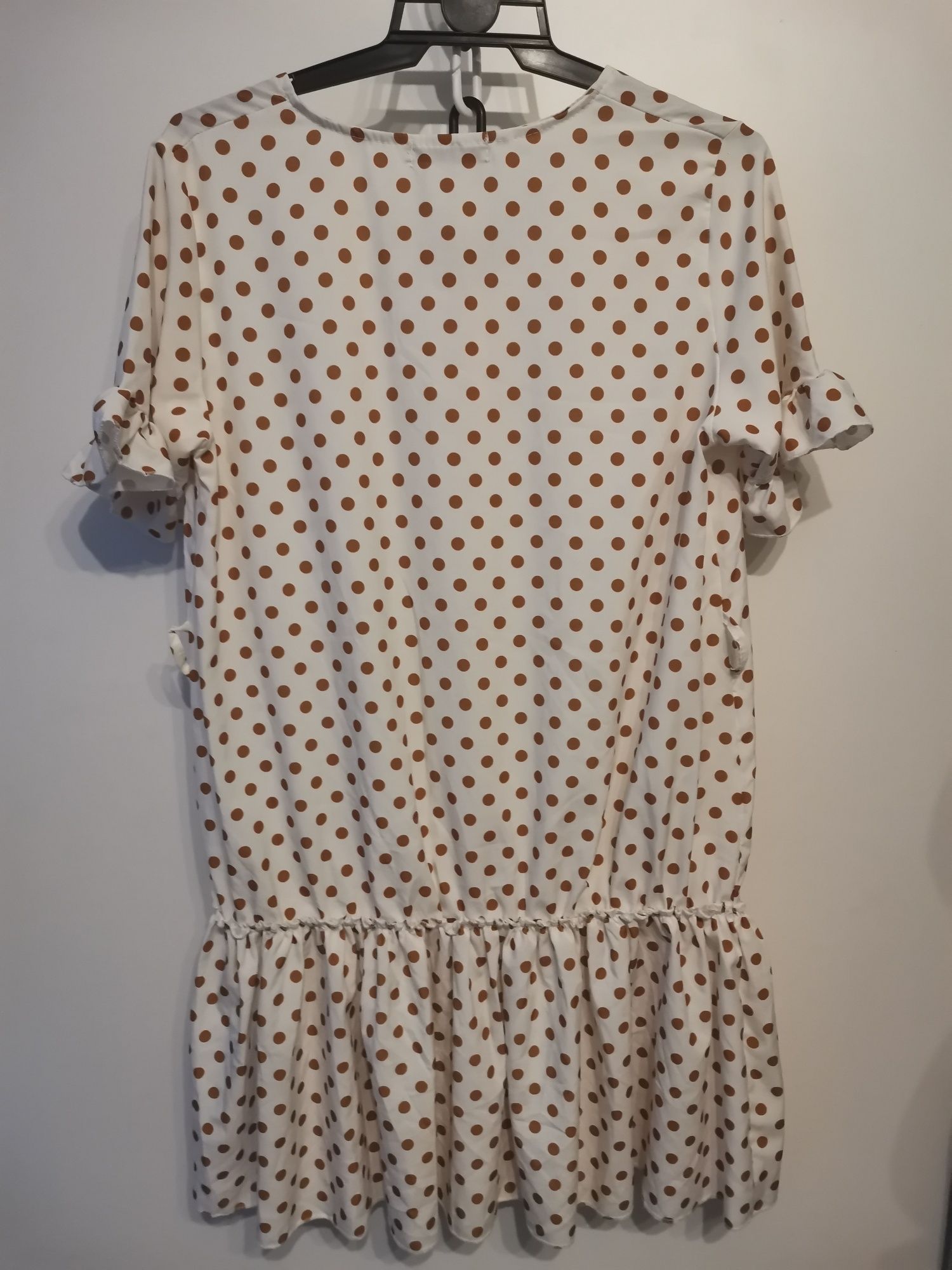 Sukienka damska Lily Rose rozmiar uniwersalny S-L, grochy, guziki