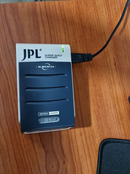 Carregador de pilhas