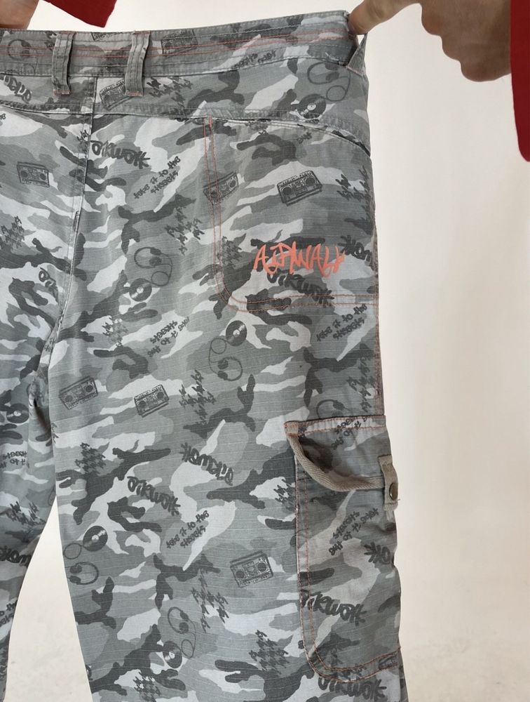 Камуфляжні штани AIRWALK CAMOUFLAGE cargo pants hip hop р. 34