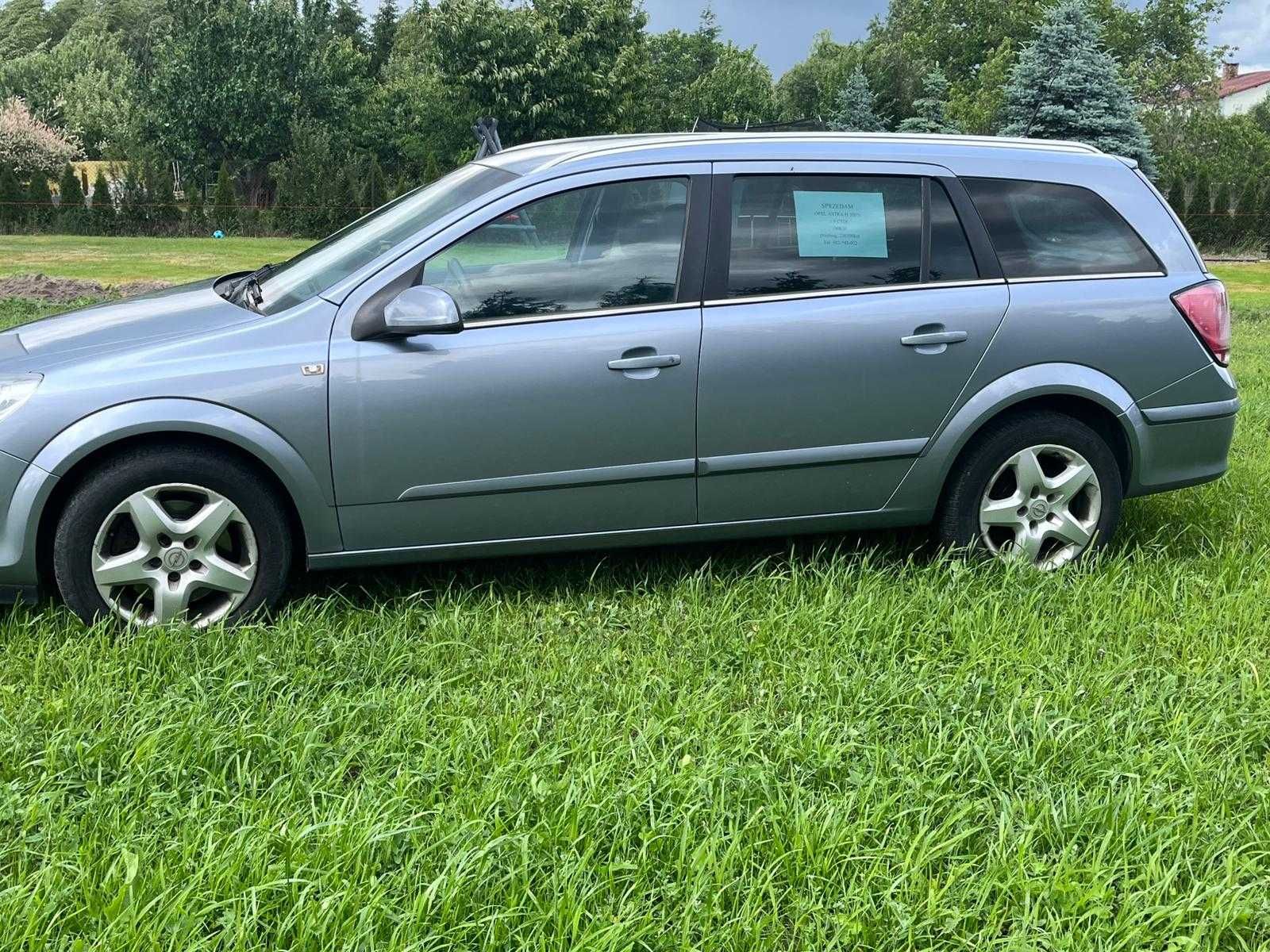 Opel Astra H 1.9CDTI 2007r