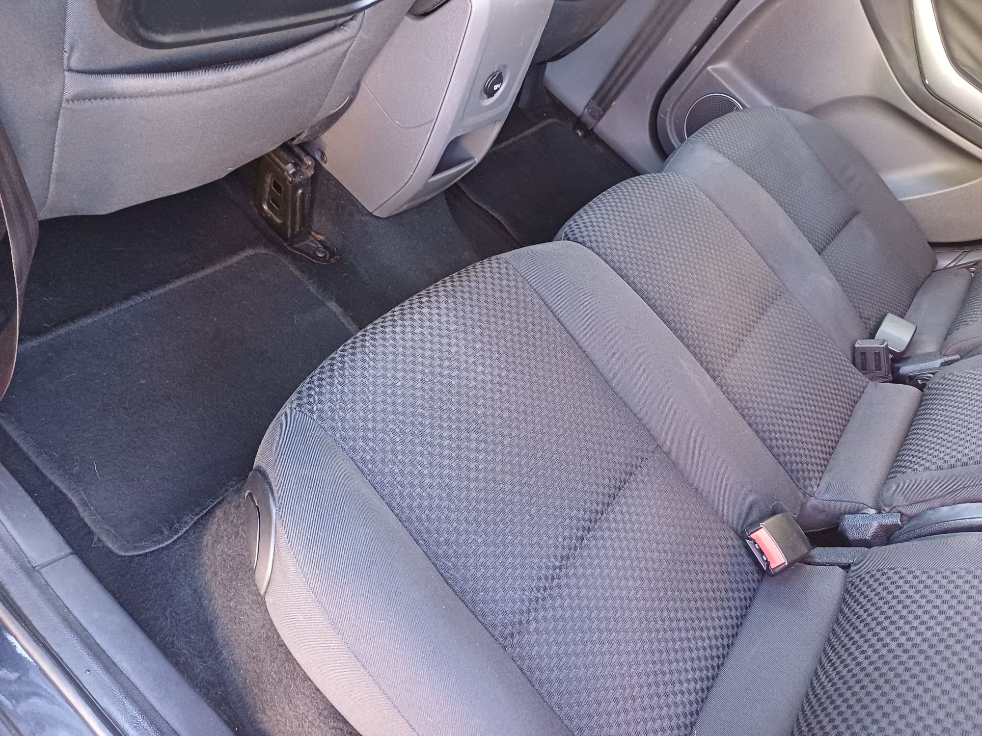Ford C-Max Titanium 1.6 tdci 2011, Nacional.