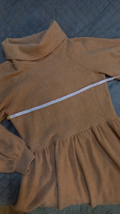 Тепле плаття для дівчинки