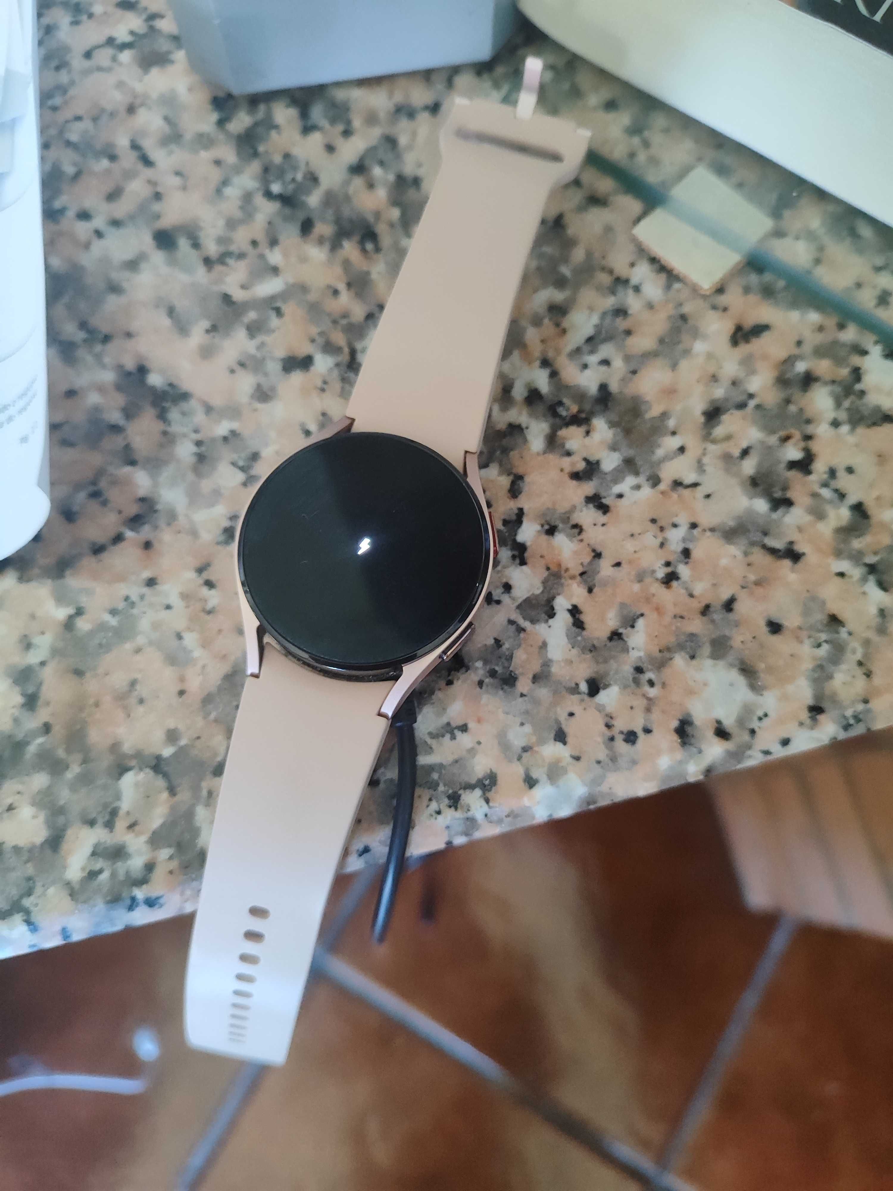 Smartwatch Galaxy Watch 4 Rose Gold