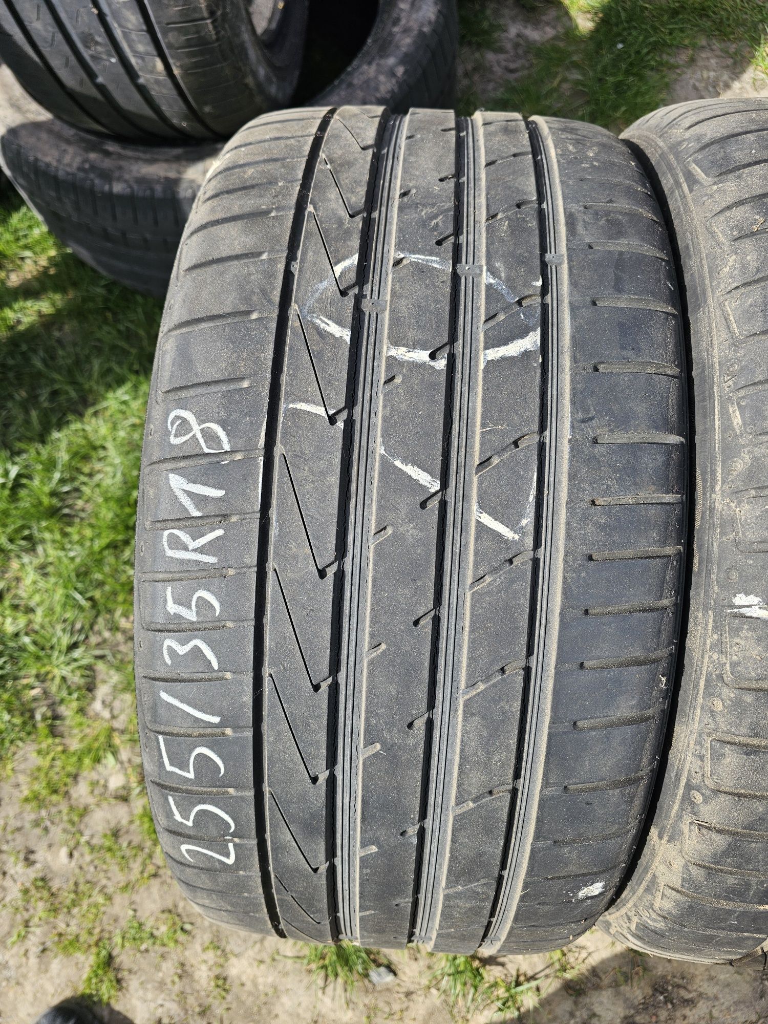 Opony letnie Hankook 255/35R18