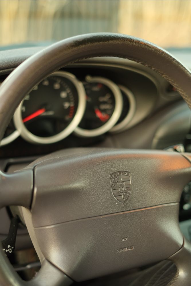 Rasowe Porsche 996 C2 1998r.