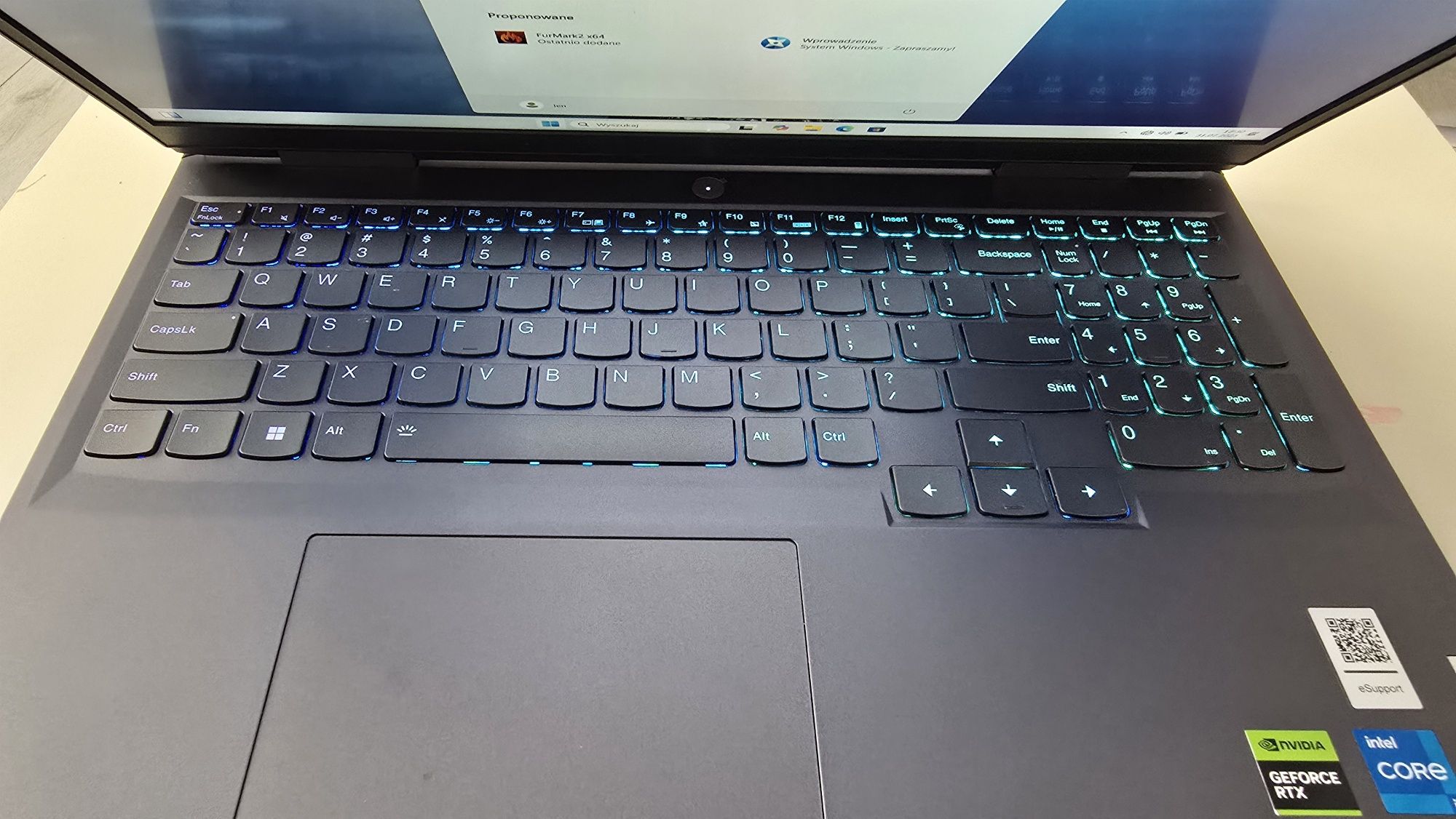 Laptop gamingowy Lenovo loq , i5, rtx 4050 , ddr5 , argb
