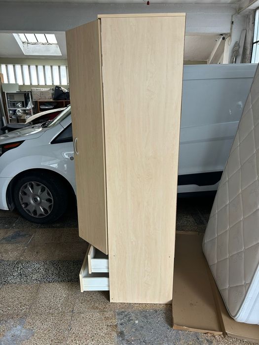 Guarda fatos, beje mas bom