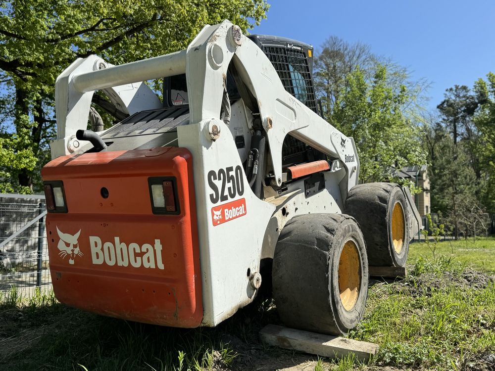 Оренда bobcat Брюховичі/Львів
