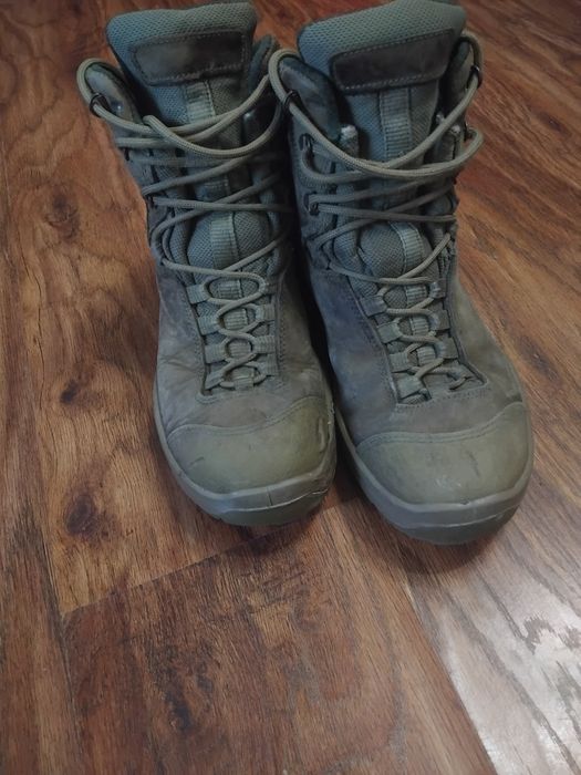 Продам берци, 43 розмір