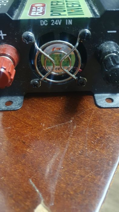 Продам інвертор 400w,24v.