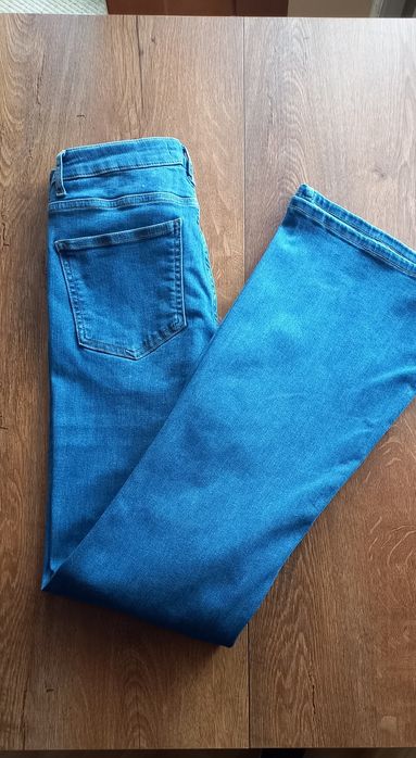 Spodnie jeansowe dzwony damskie 40 niebieskie