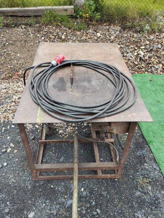 Piła stołowa krajzega cyrkularka 3 kW blat blacha 4 mm