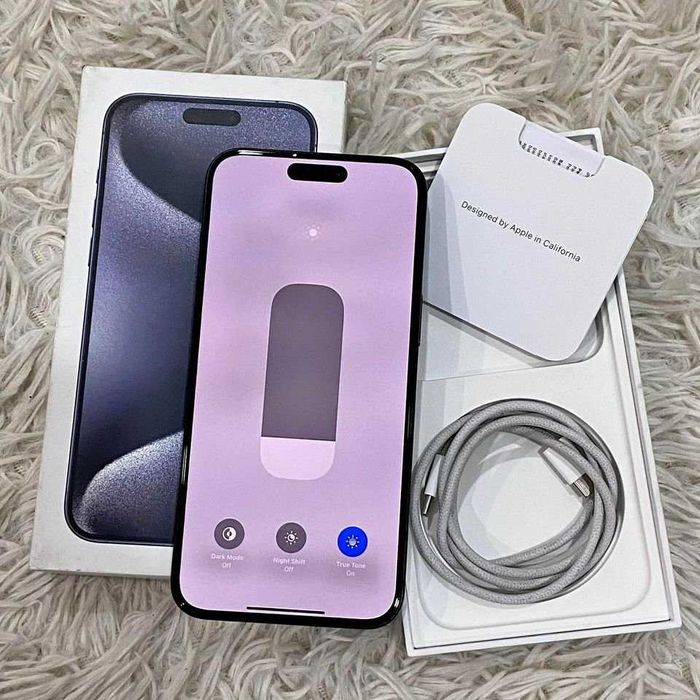 iPhone 15 pro max 512GB