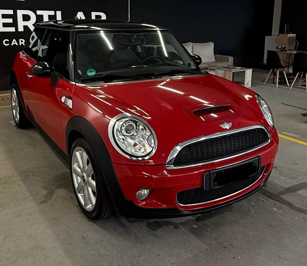 Mini Cooper S - Impecável
