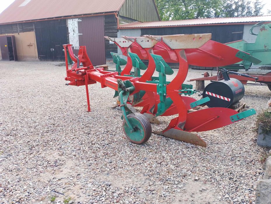 Sprzedam pług 2+1 kverneland