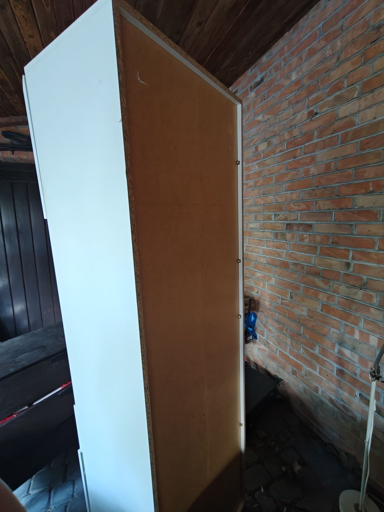 Witryna biała z przeszkleniami 193cm szafa