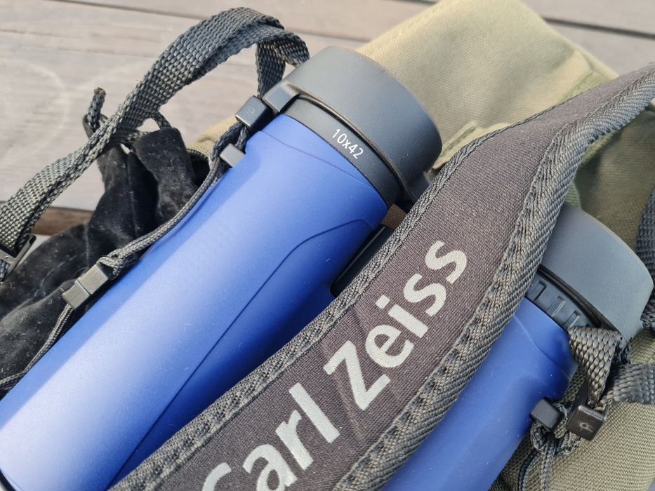 Бінокль Zeiss Terra ED 10x42 ЕКСТРА Клас
