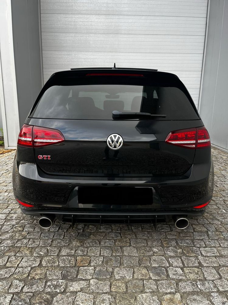 VW golf 7 Gti perfomance ( Trato de credito )