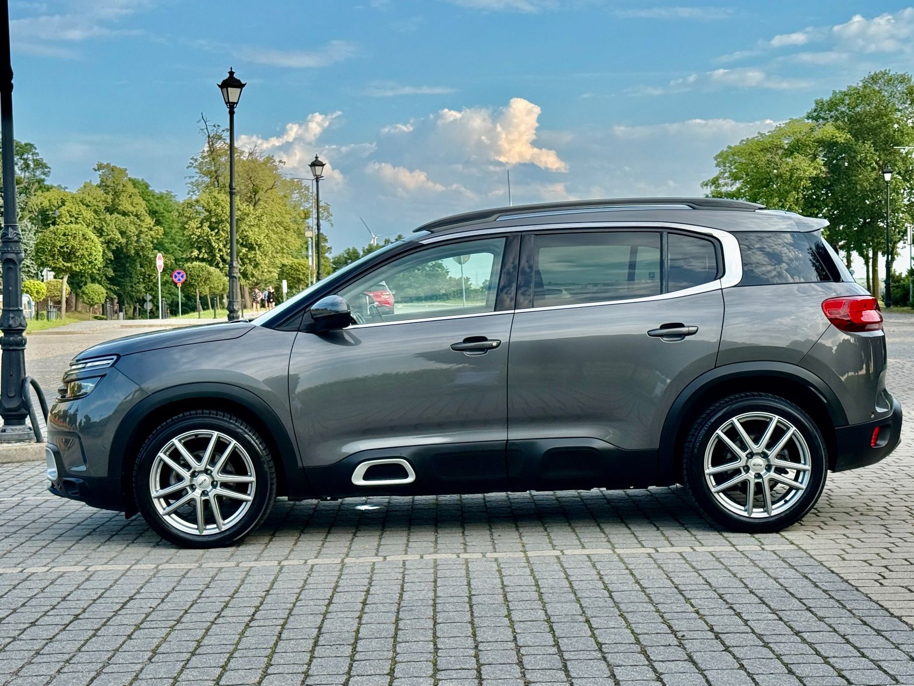 Citroën C5 Aircross Bezwypadkowy / Zarejestrowany / Radar / Masaże / Kamera360 / LED /NAVI