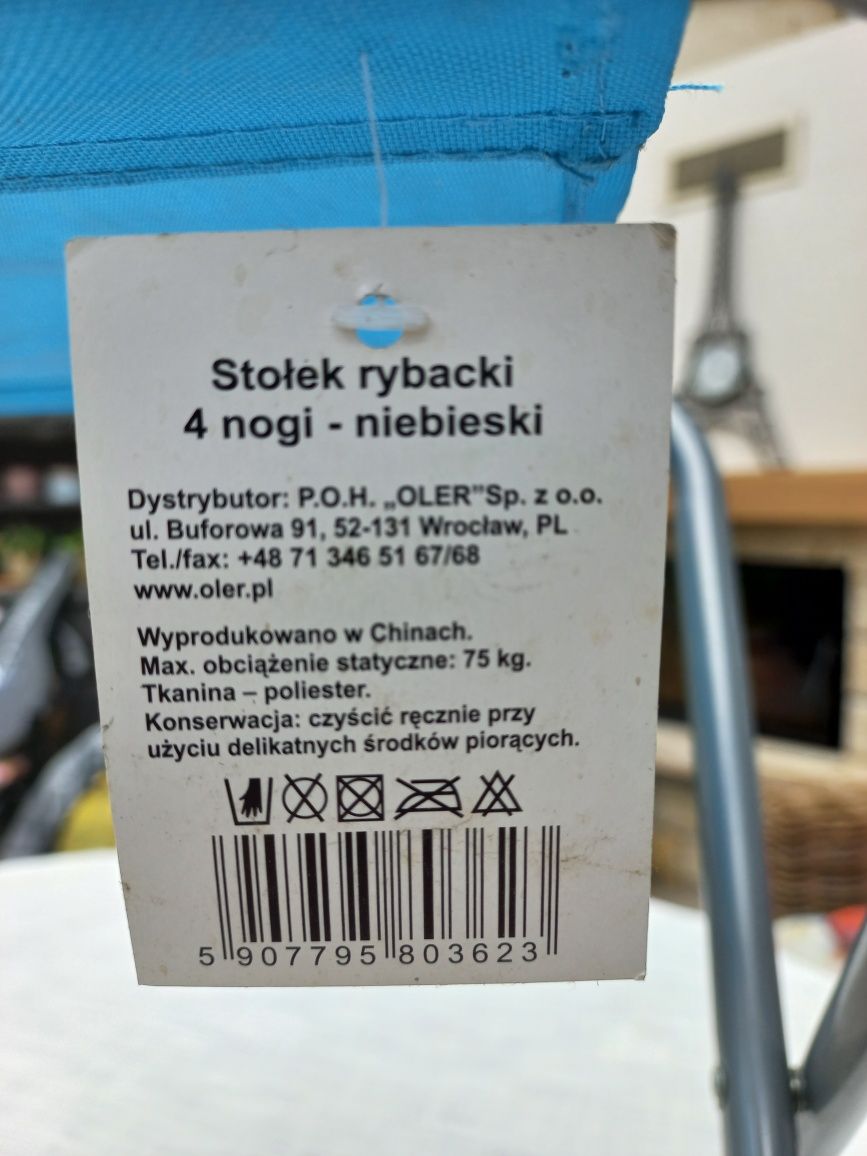 Stołek rybacki niebieski