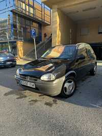 Opel Corsa B - 5 Lugares