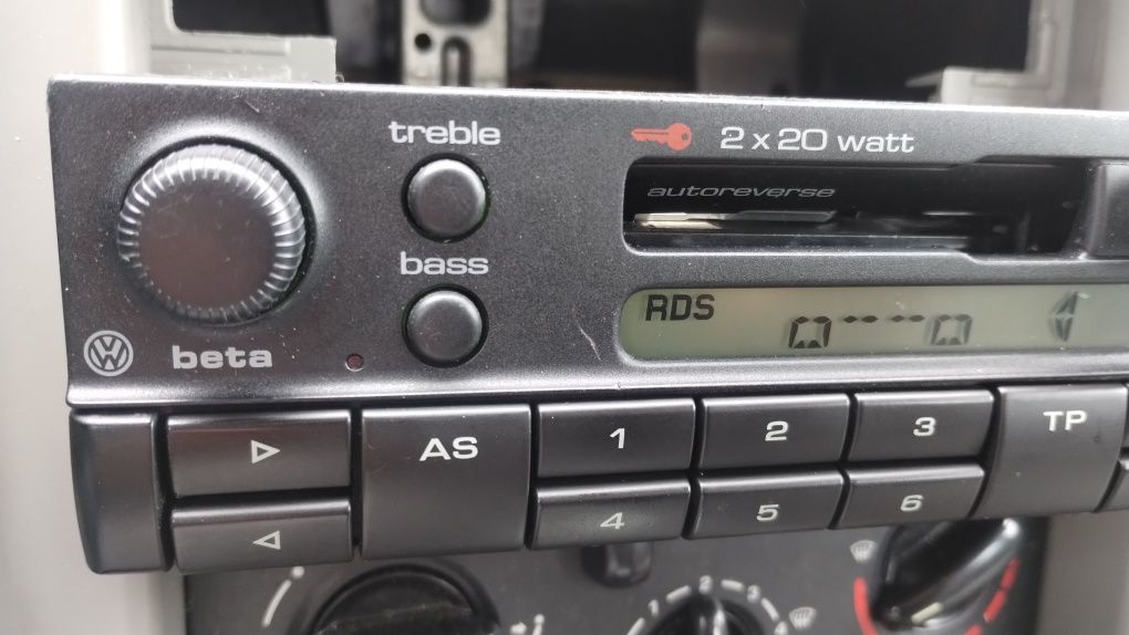 Radio VW Beta 4 zielone podświetlenie w pełni sprawne