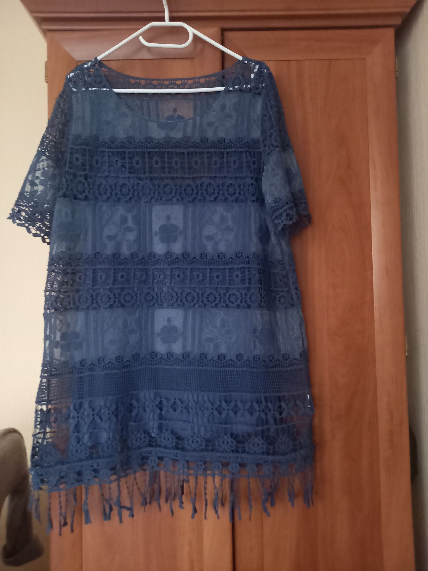 Granatowa koronkowa sukienka rozmiar XL  PUNT ROMA